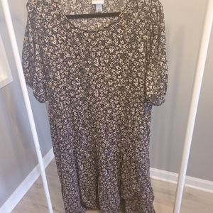 Ava & Viv Midi Dress